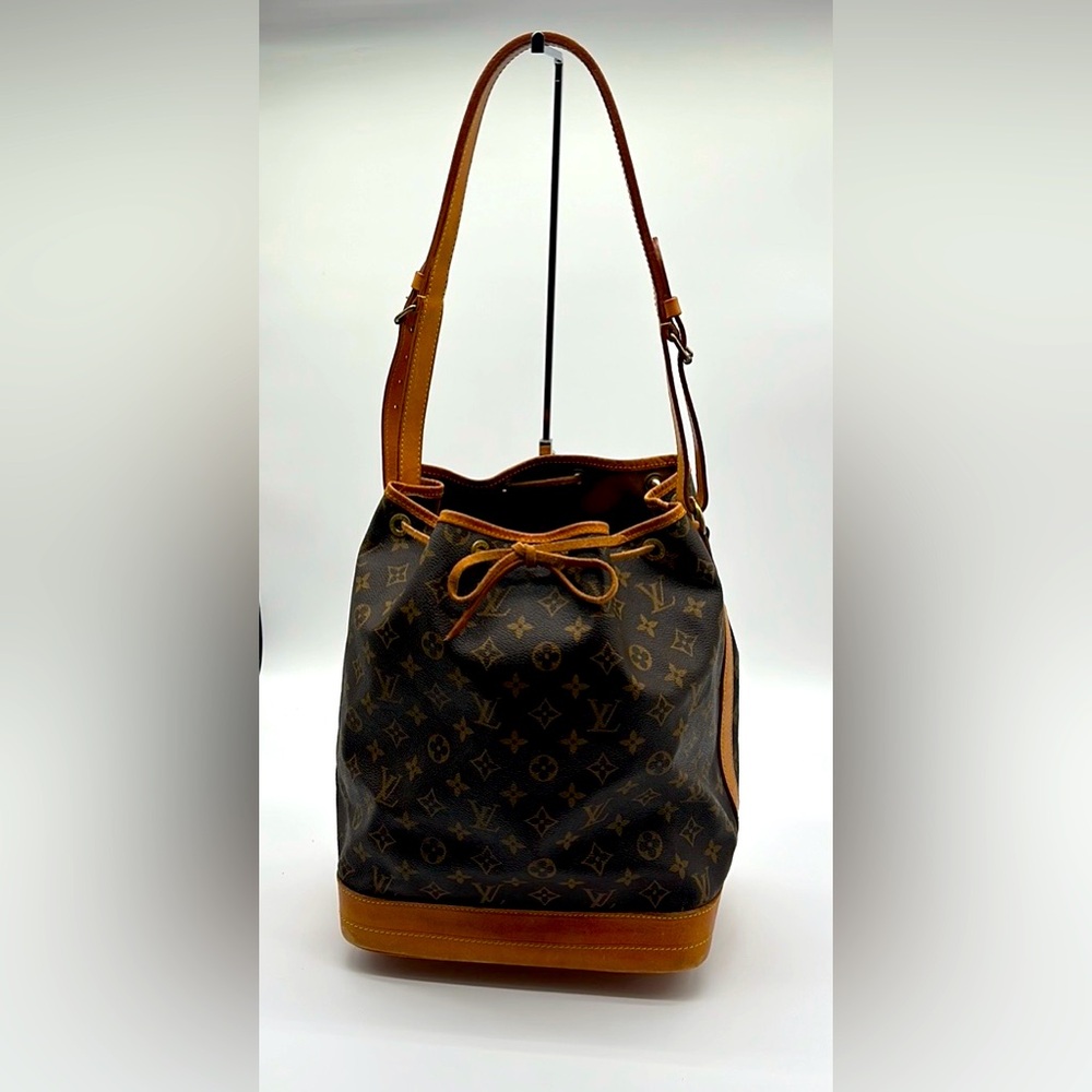 ❌SOLD❌Pre owned Louis Vuitton Monogram Noe GM